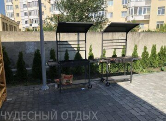 Слон, Отель,  п. Лазаревское 2